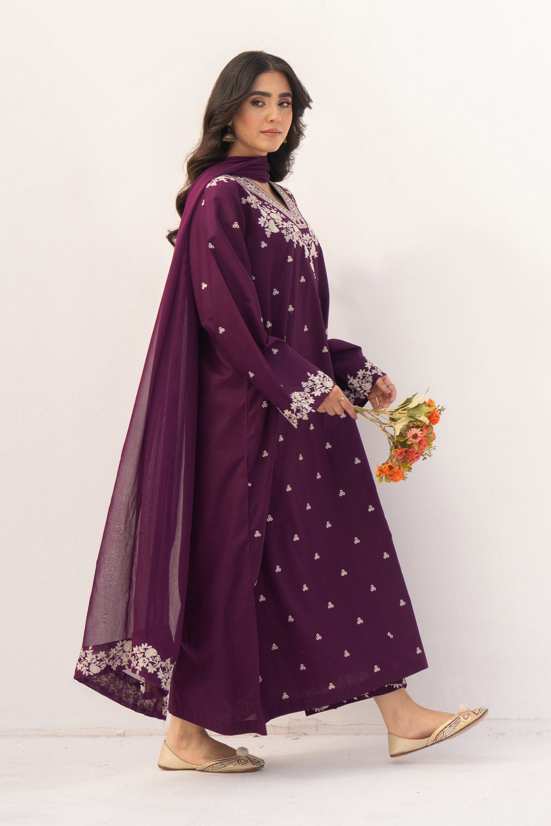 Pezwaan Summer Lawn Embroidered Unstitched 3PC FF-2655
