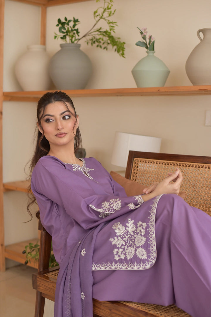 Batik Summer Lawn Embroidered Unstitched 3PC FF-2648