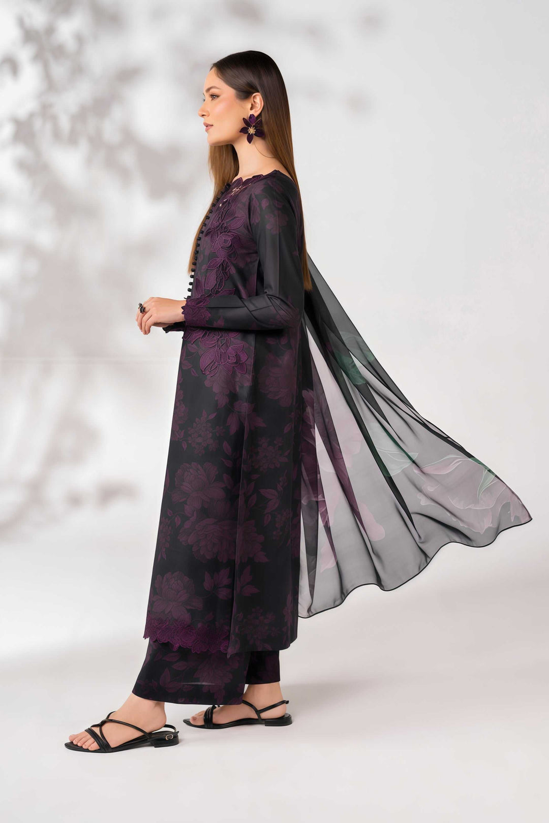 IZNIK Lawn Printed & Embroidered Unstitched 3PC Suit