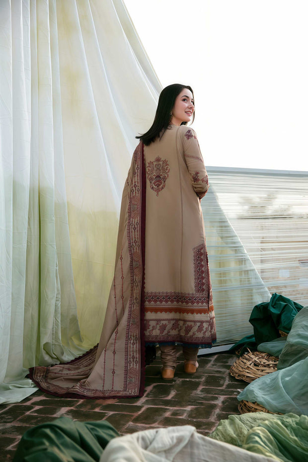 Florent Dhanak Heavy Embroidered Luxury Unstitched 3PC Suit – Winter Collection