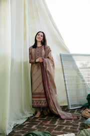 Florent Dhanak Heavy Embroidered Luxury Unstitched 3PC Suit – Winter Collection