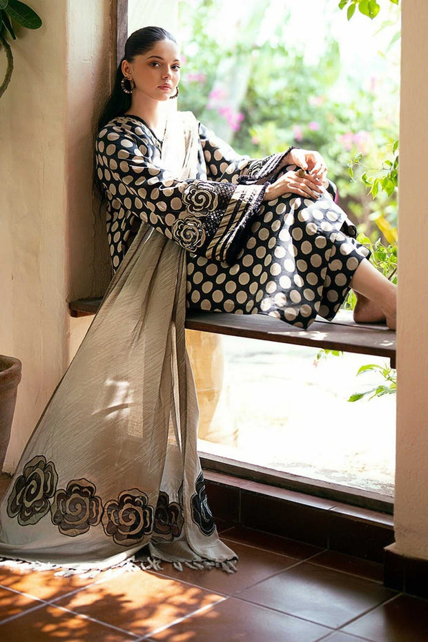 Baroque Winter | Pure Karandi Digital Printed Unstitched 3PC Suit