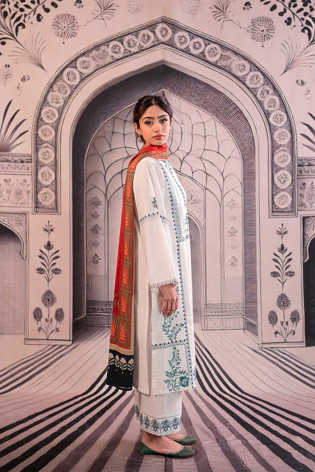 Urge Winter Collection – Premium Dhanak Embroidered Unstitched 3PC Suit