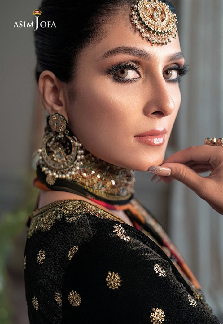 Asim Jofa Luxury Velvet Embroidered Unstitched 3PC Suit