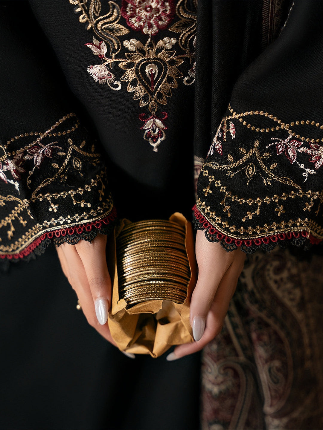 Izel Winter Dhanak Unstitched 3PC Suit