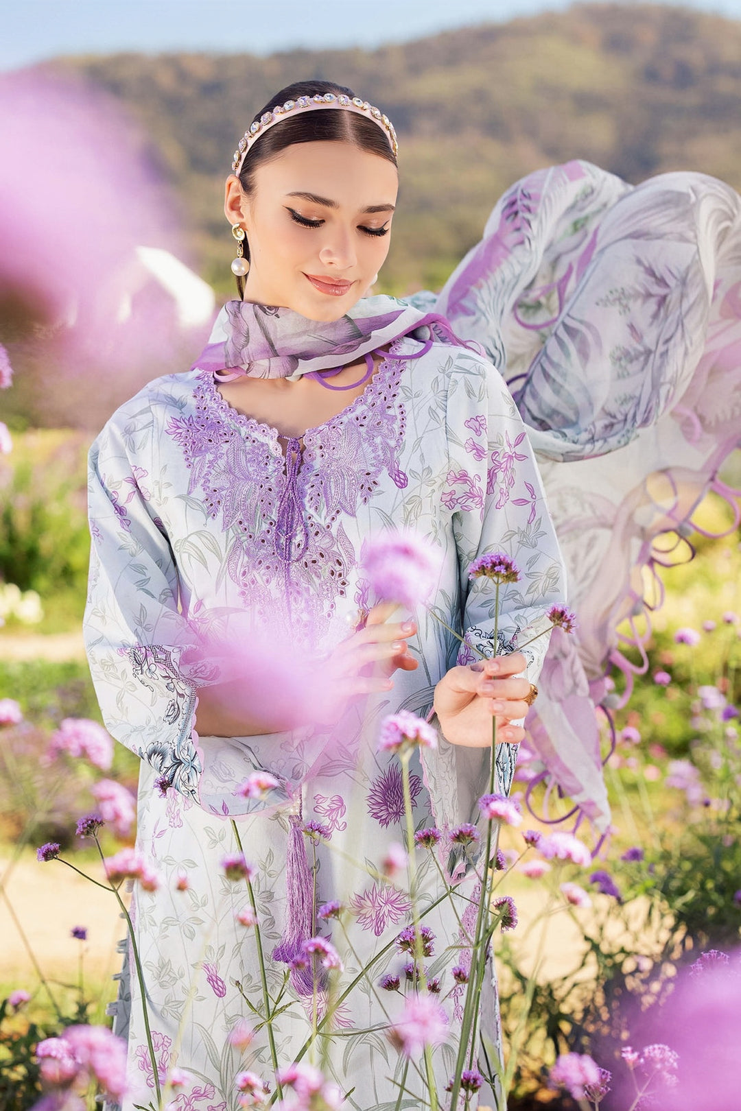 Jade Luxury Summer Lawn Unstitched 3PC Suit 2026
