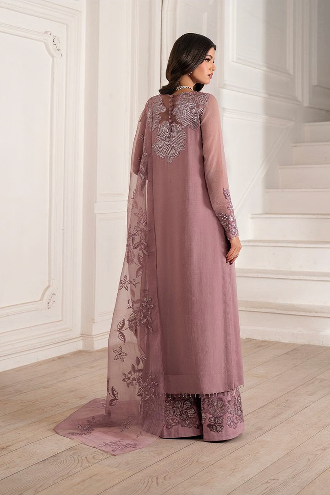 Most Elegant Outfit By Iznik Summer Chiffon Organza Malai Unstitched 3PC 2026