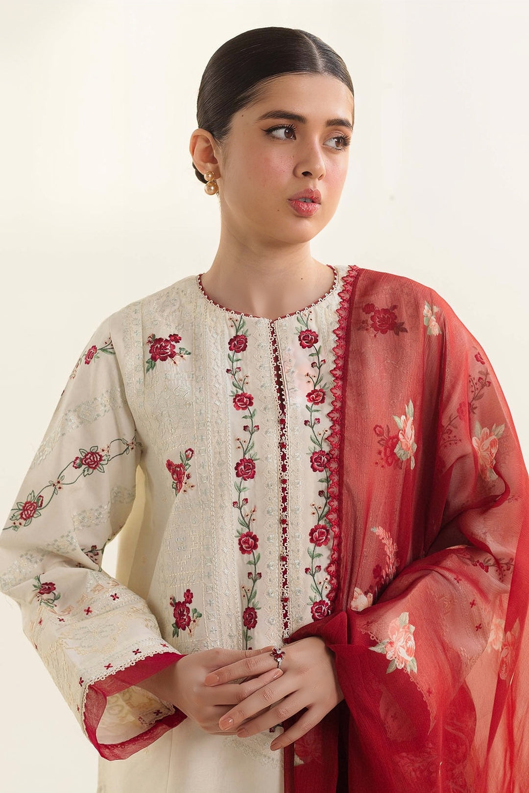 Zara Summer Lawn Embroidered Unstitched 3PC SE-1051