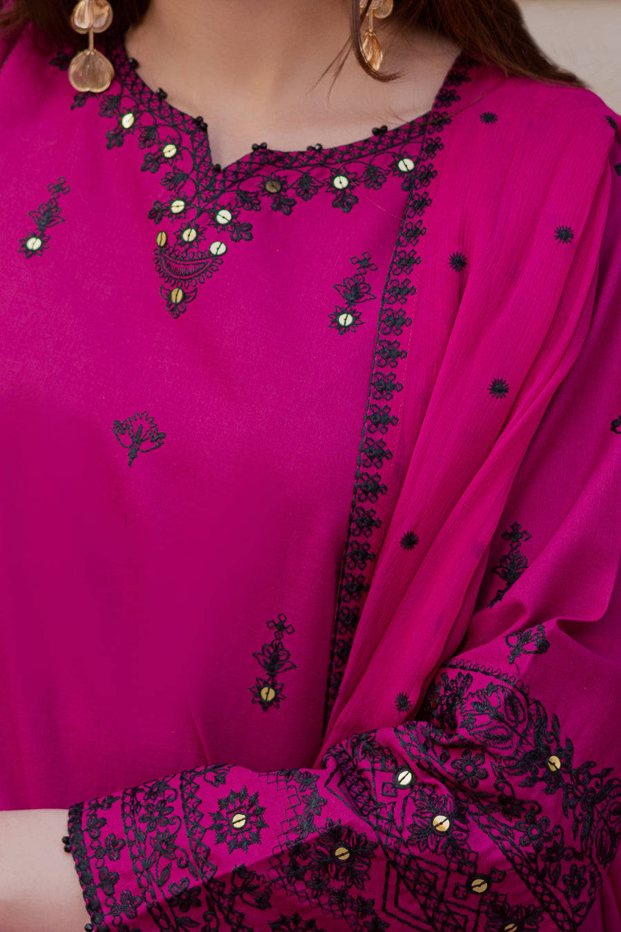 Batik Summer Lawn Embroidered Unstitched 3PC SE-1052