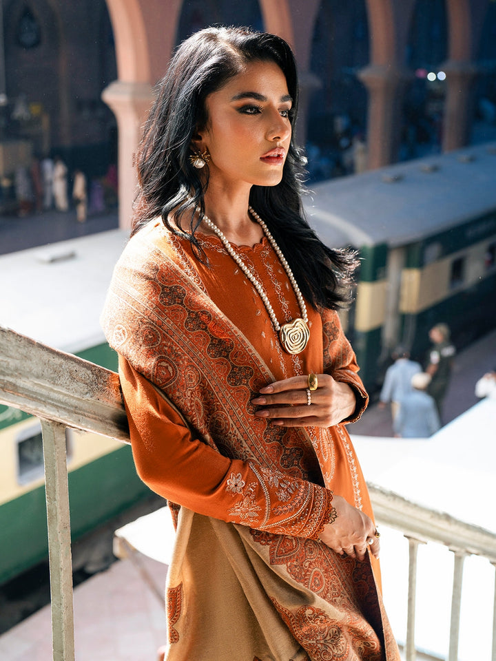 IZEL Summer Lawn Embroidered Unstitched 3PC SE-1029