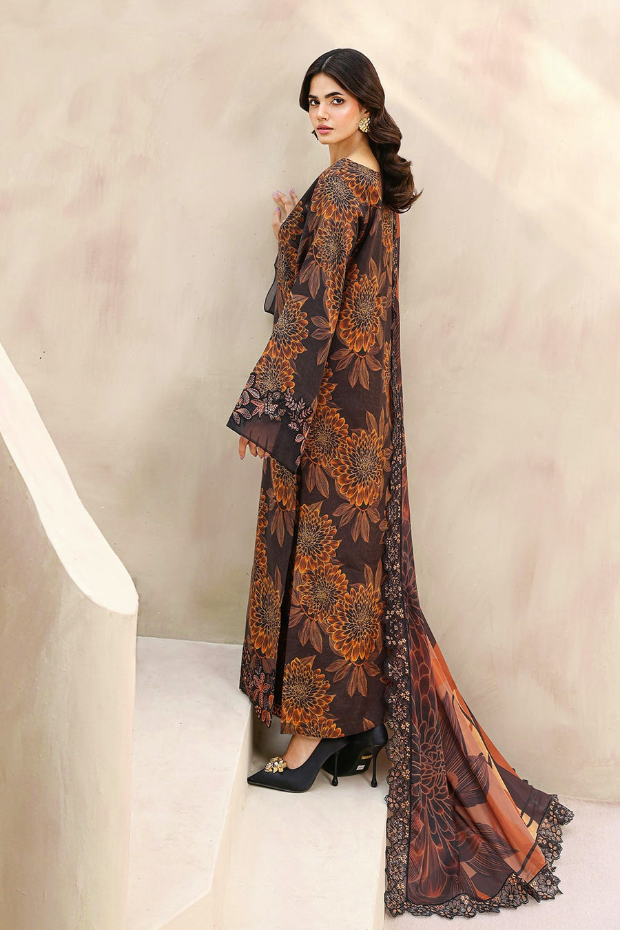 Ramsha Summer Lawn Unstitched 3PC SE-1001