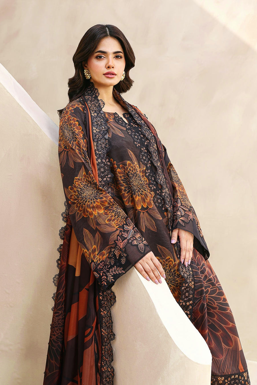 Ramsha Summer Lawn Unstitched 3PC SE-1001