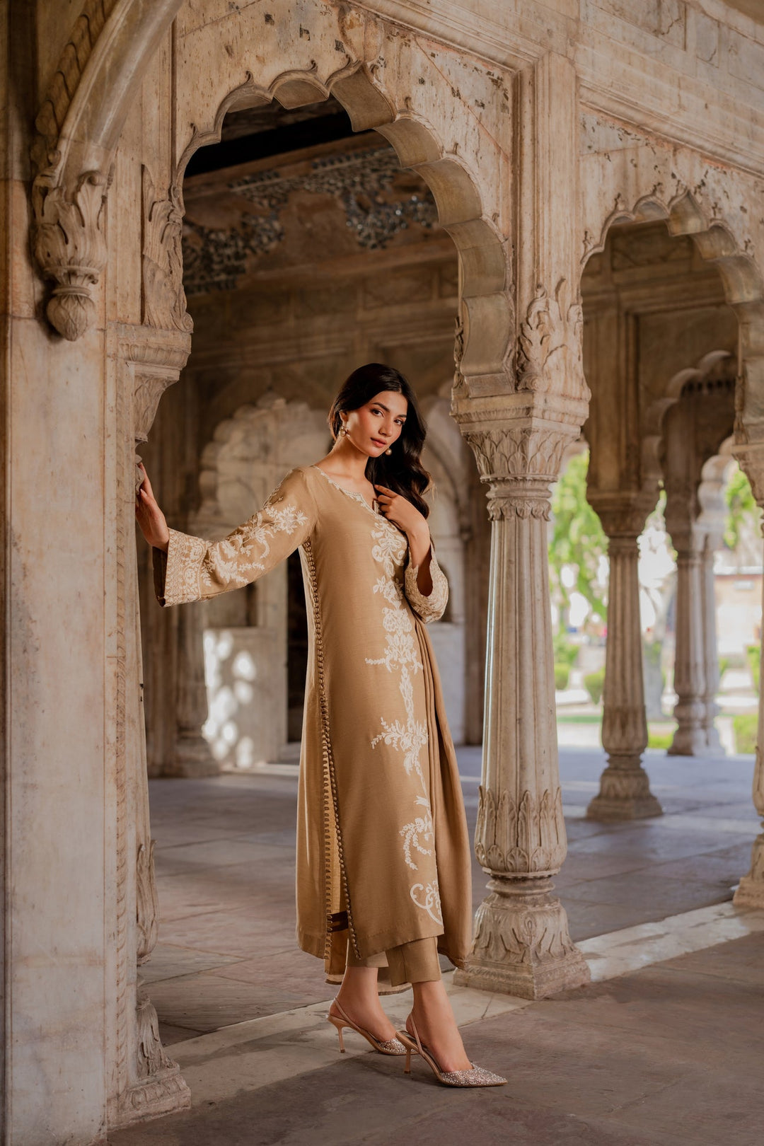 Mirana Silk Embroidered Unstitched 3PC SK-2405
