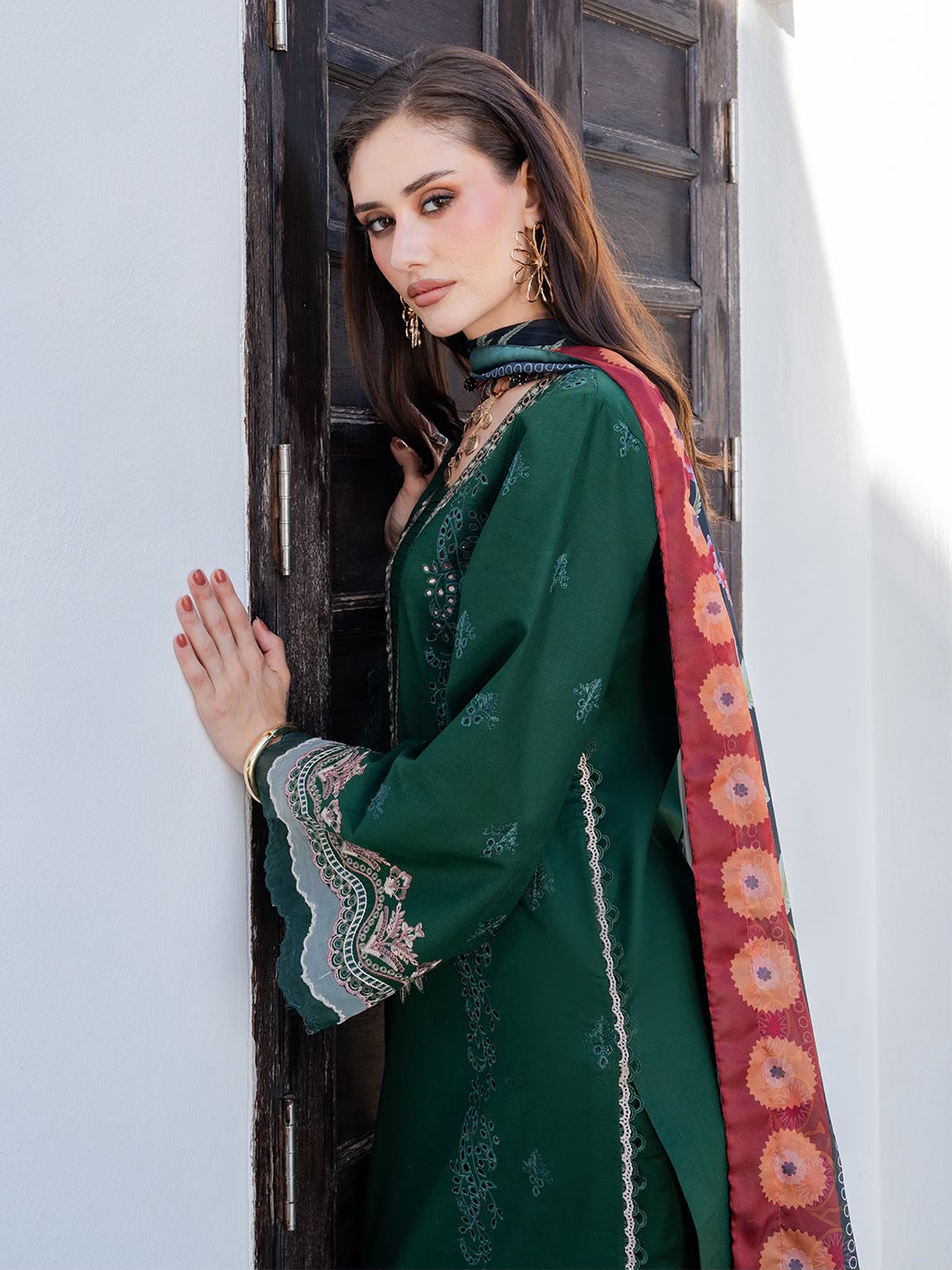 Izel Dhanak Embroidered Unstitched 3PC NF-2442