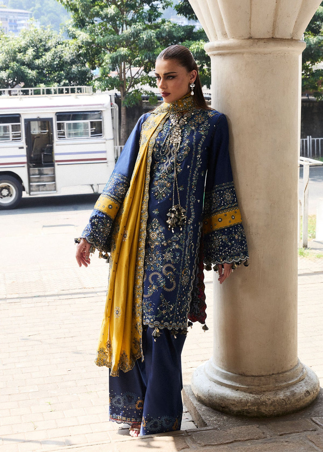 Hussain Rehar Dhanak Embroidered Unstitched 3PC FF-2587