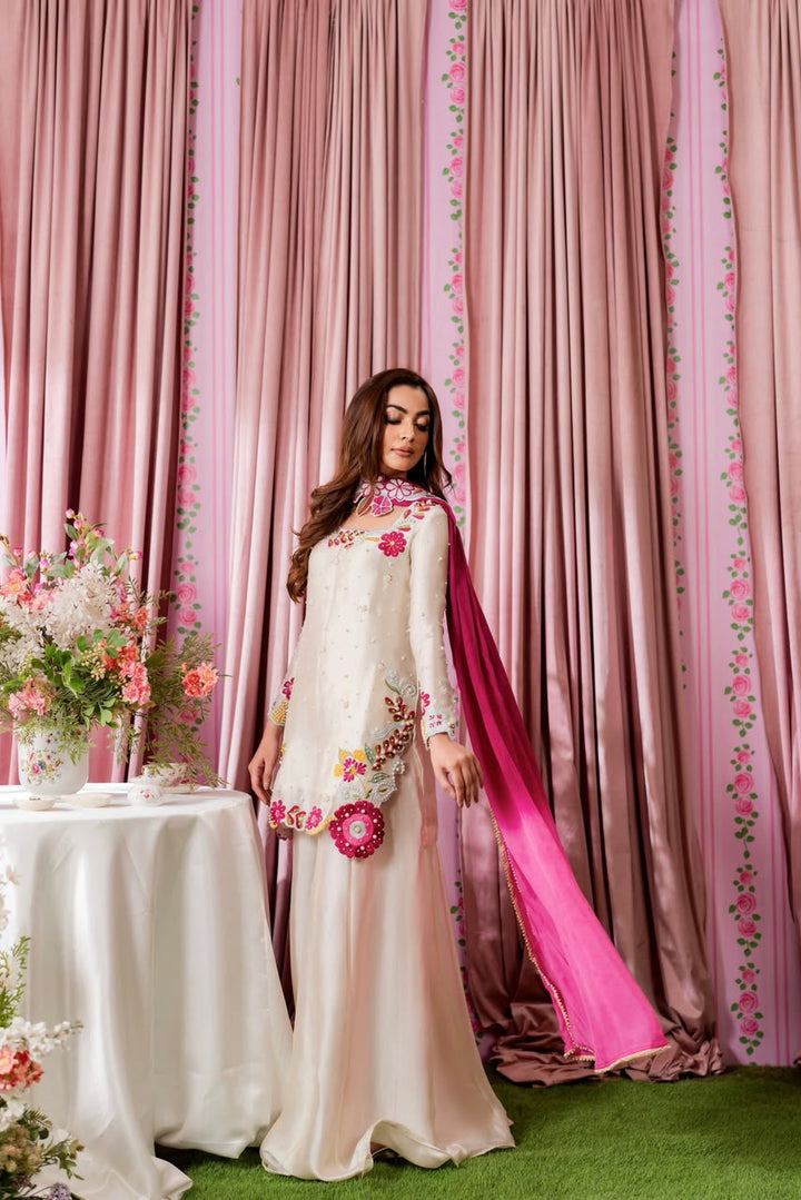 Shanzay Silk Embroidered Unstitched 3PC SK-2435