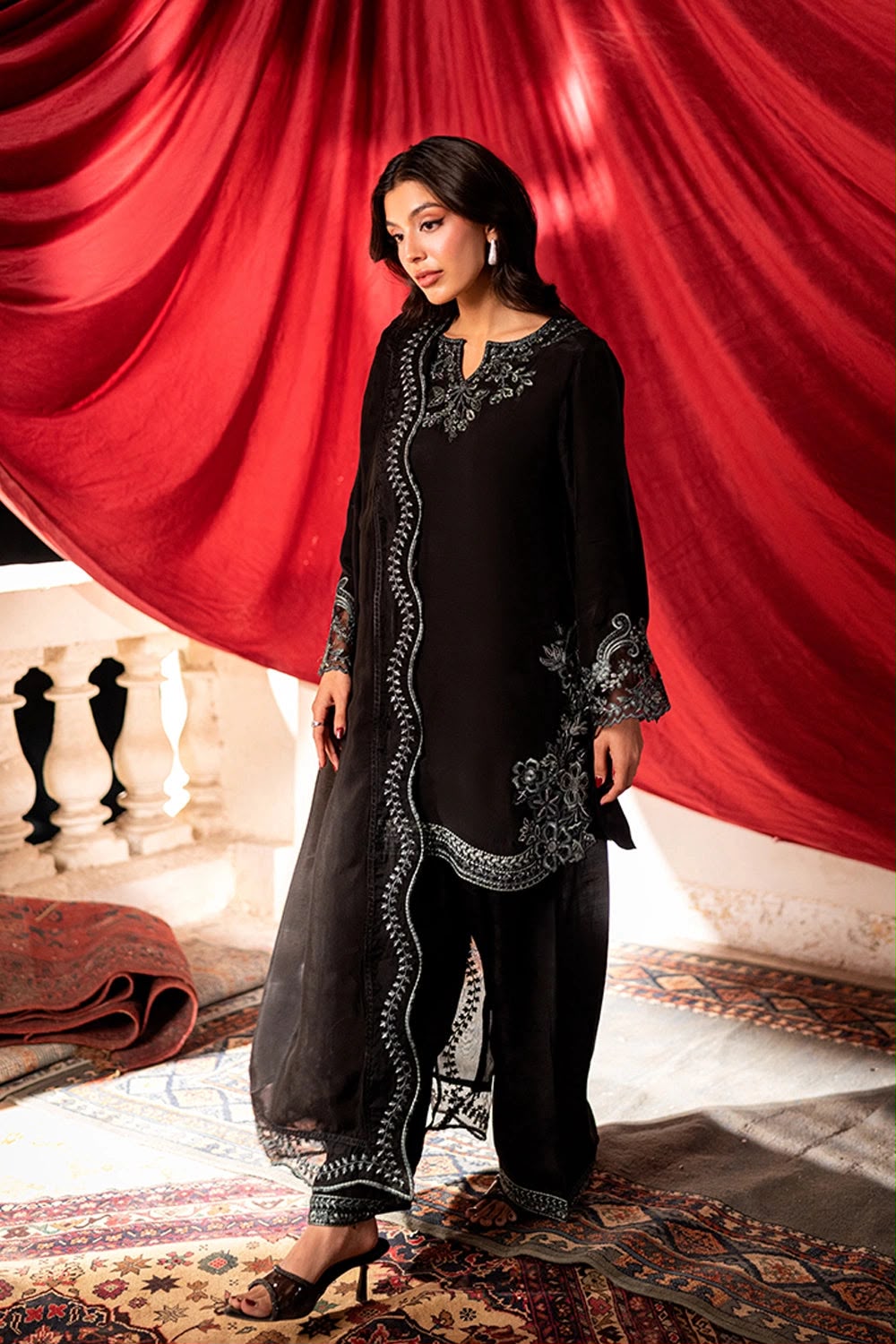 Azure Chiffon Embroidered Unstitched 3PC SK-1300