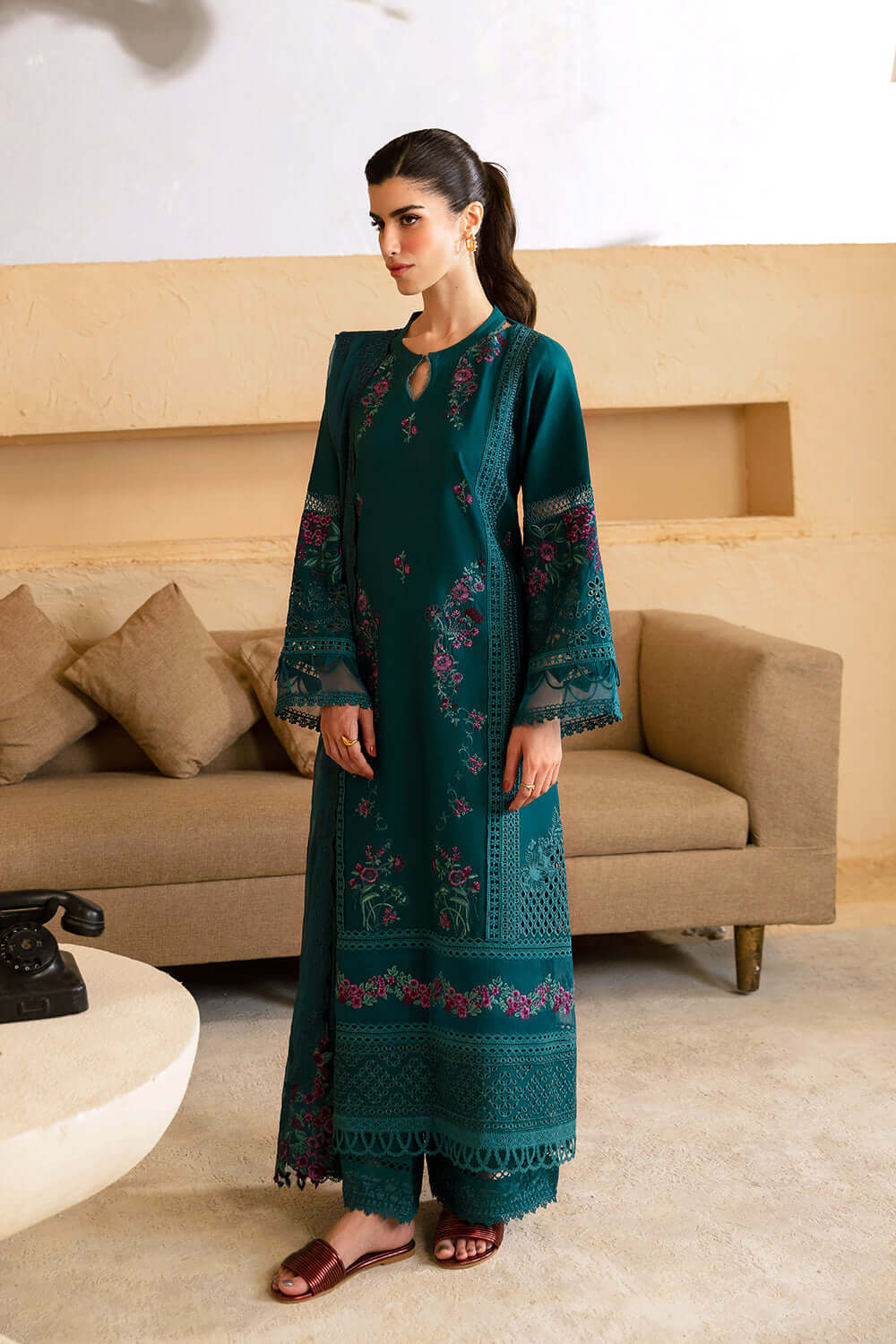 Azure Summer Lawn Embroidered Unstitched 3PC SK-1091