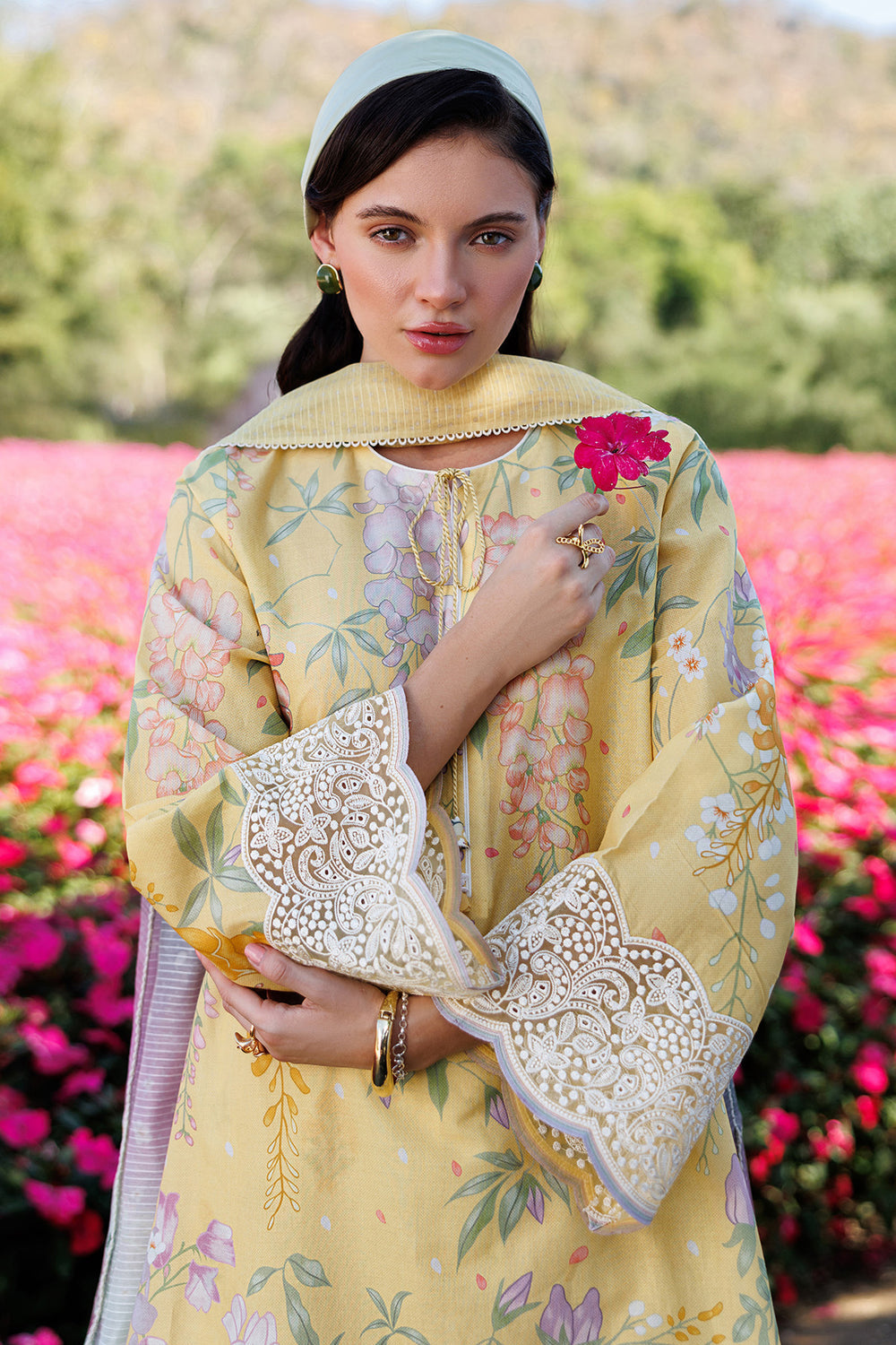 Jazmin Summer Lawn Embroidered Unstitched 3PC LU-1081
