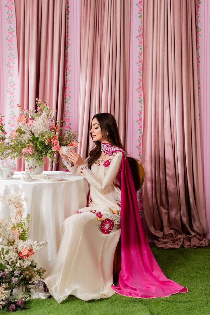 Shanzay Silk Embroidered Unstitched 3PC SK-2435