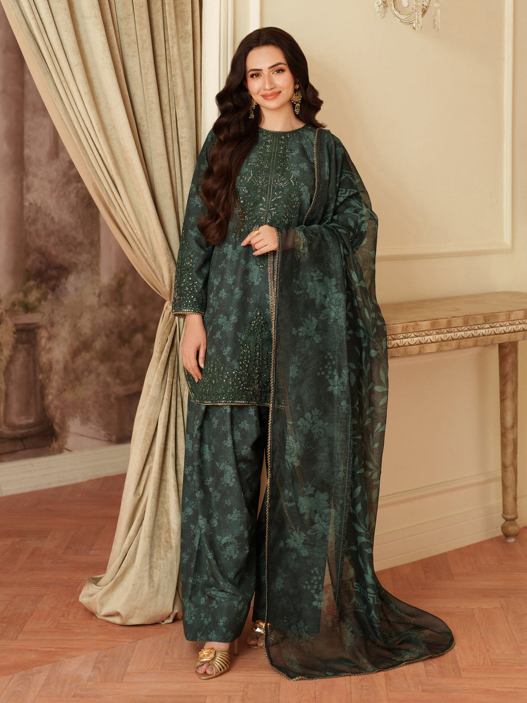 Mohagni Summer Lawn Embroidered Unstitched 3PC LU-1081
