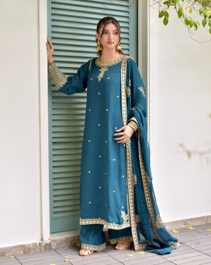 Laam Chiffon Embroidered Unstitched 3PC SK-2415