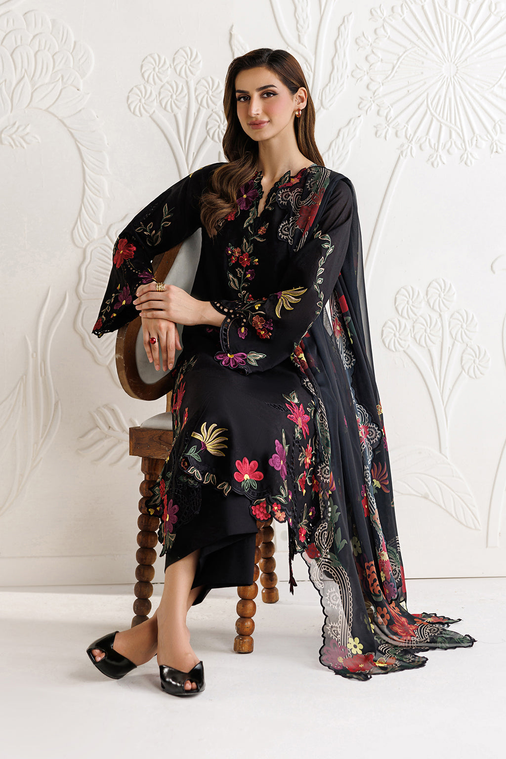 Iznik Chiffon Embroidered Unstitched 3PC LU-1230
