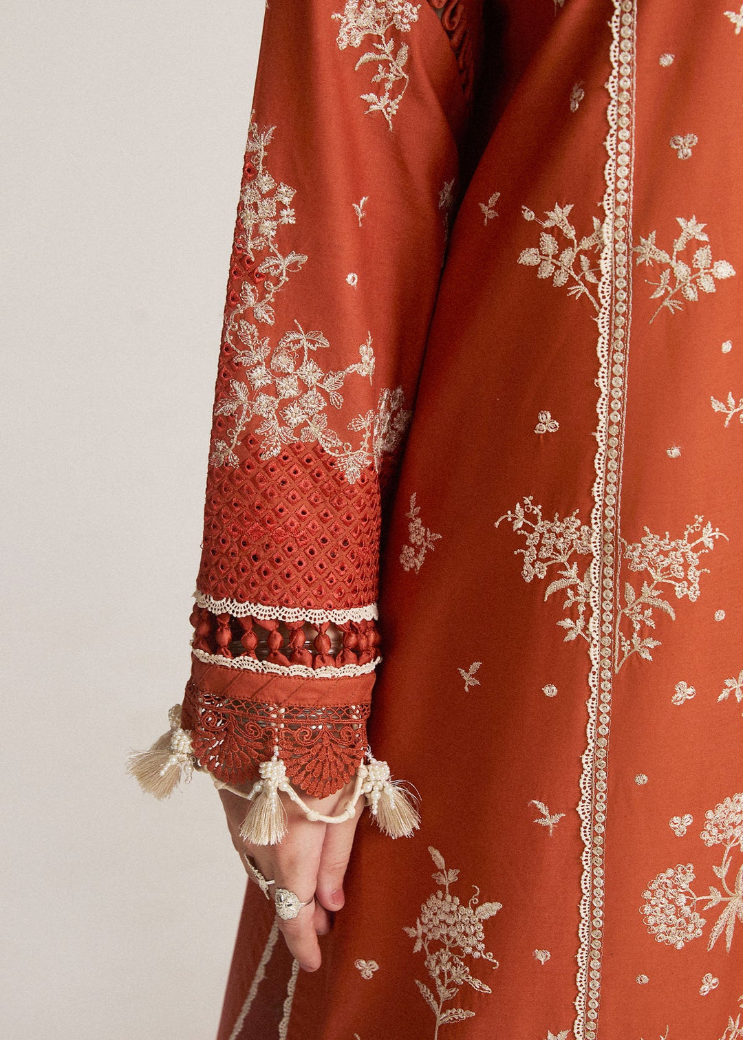 Hussain Rehar Summer Lawn Embroidered Unstitched 3PC BI-123
