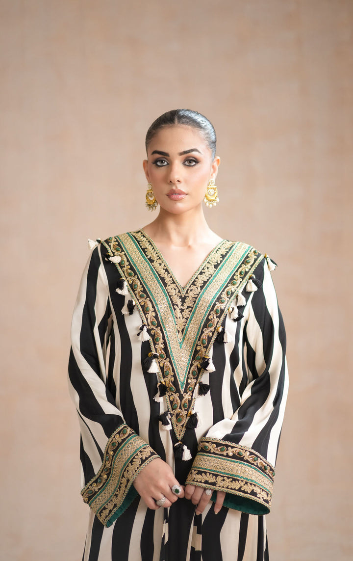 Ammara & Sara Silk Embroidered Unstitched 3PC SK-2403