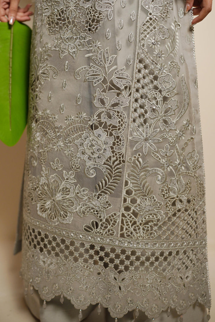 Marium's Organza Embroidered Unstitched 3PC LU-2446