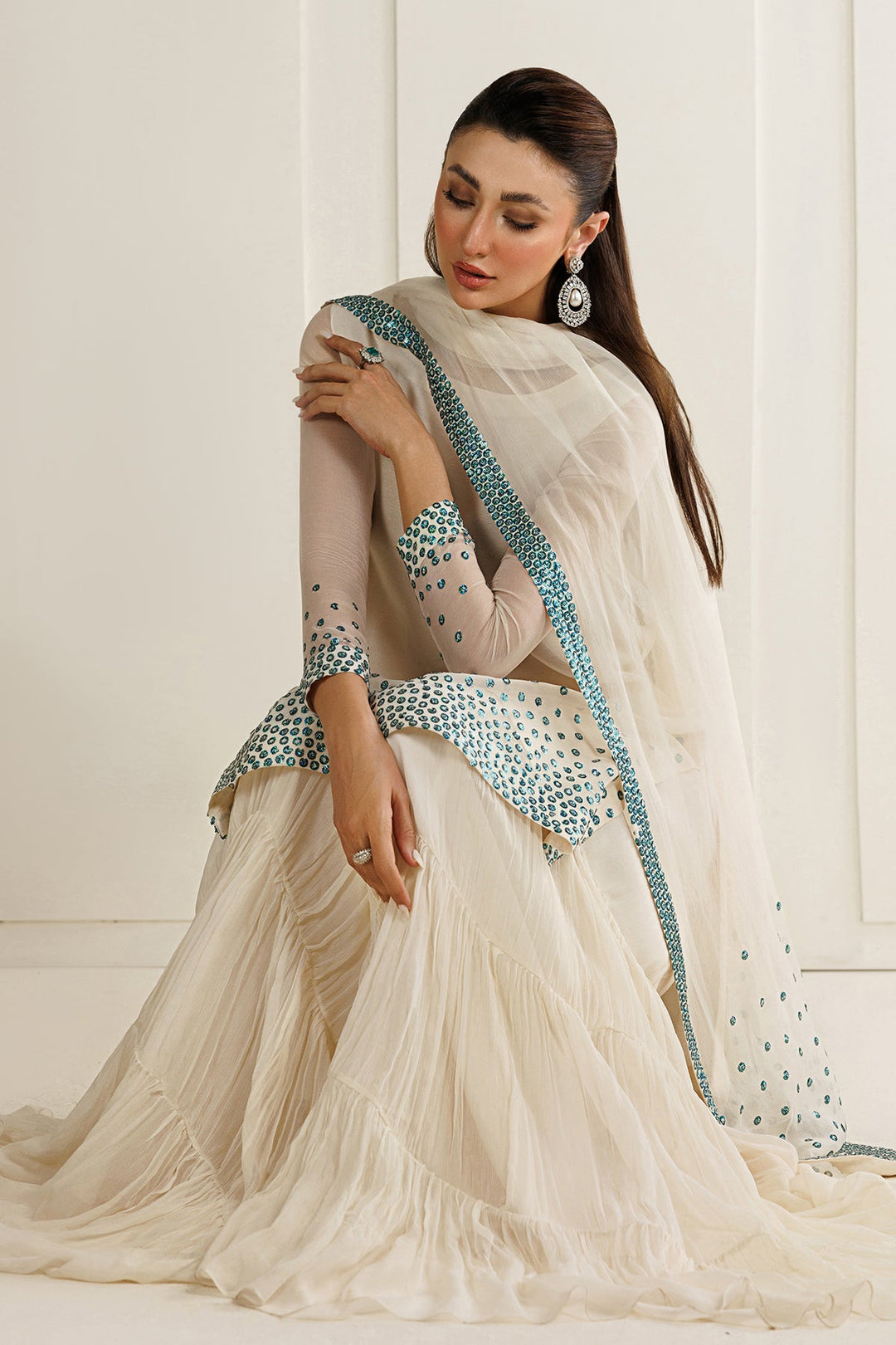 Jazmin Winter Chiffon Embroidered Unstitched 3PC LU-2679
