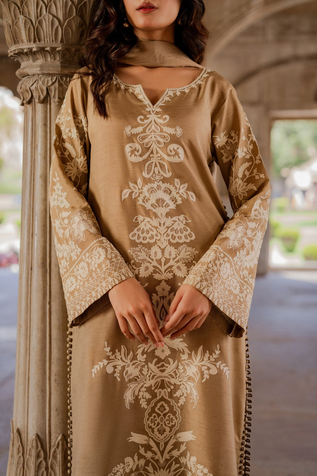 Mirana Silk Embroidered Unstitched 3PC SK-2405
